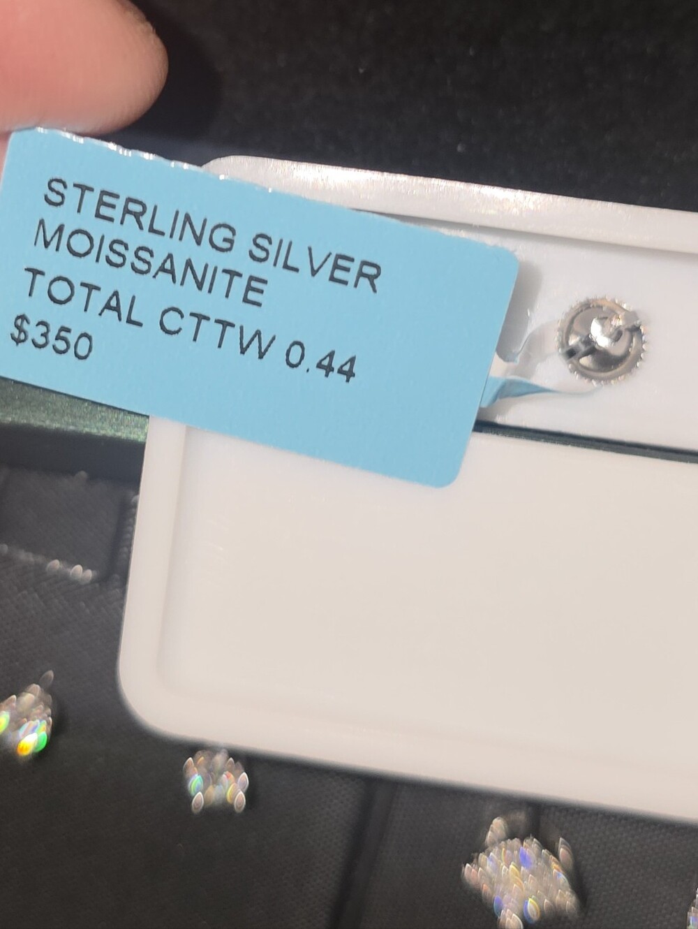 β¨ 0.44 CTTW Moissanite Screw Back Stud Earrings β¨ - Picture 5 of 5